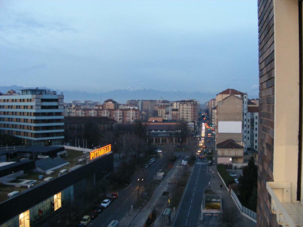 Parco Dora Apartment Turin Bagian luar foto