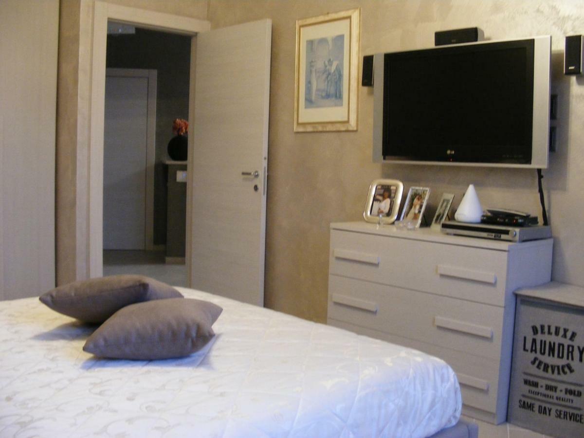 Parco Dora Apartment Turin Bagian luar foto
