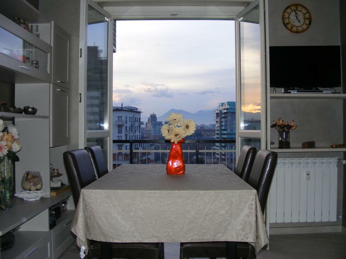 Parco Dora Apartment Turin Bagian luar foto